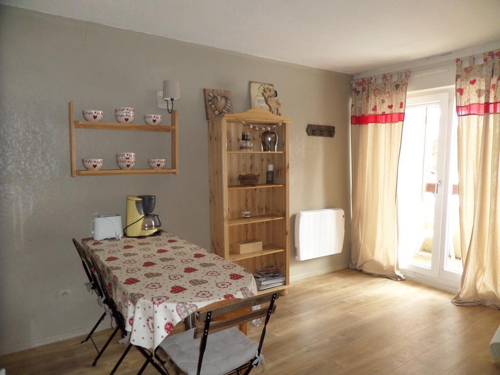 Appartements Les Balcons Du Soleil Font-Romeu-Odeillo-Via Luaran gambar