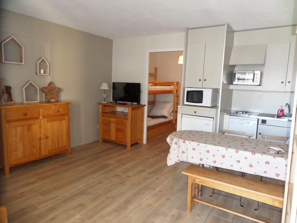 Appartements Les Balcons Du Soleil Font-Romeu-Odeillo-Via Luaran gambar